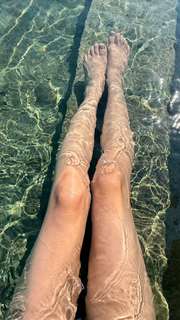 Caryn Marjorie feet photo thumbnail