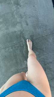 Caryn Marjorie feet photo thumbnail