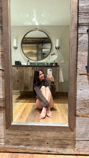 Caryn Marjorie feet photo thumbnail