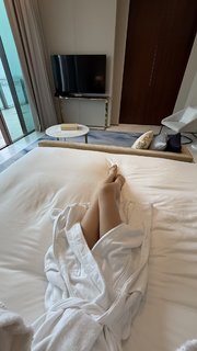 Caryn Marjorie feet photo thumbnail