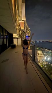 Caryn Marjorie feet photo 1