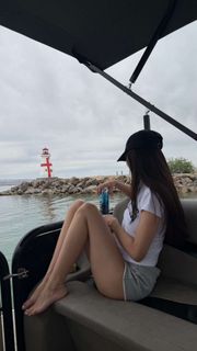 Caryn Marjorie feet photo 19