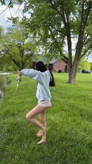 Caryn Marjorie feet photo 9