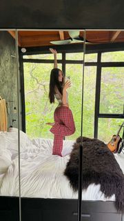 Caryn Marjorie feet photo 1