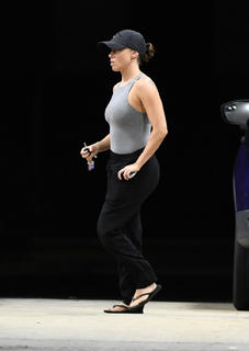 Casey Anthony feet photo thumbnail