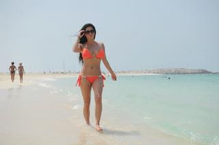 Casey Batchelor feet photo thumbnail