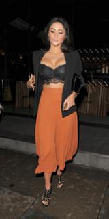 Casey Batchelor feet photo thumbnail