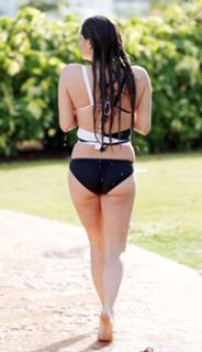Casey Batchelor feet photo thumbnail