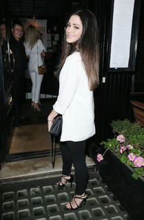 Casey Batchelor feet photo thumbnail