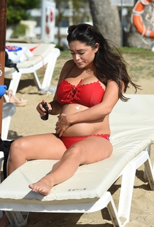 Casey Batchelor feet photo thumbnail