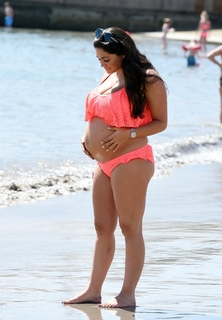 Casey Batchelor feet photo thumbnail