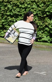 Casey Batchelor feet photo thumbnail