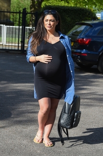 Casey Batchelor feet photo thumbnail