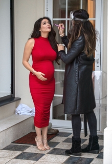 Casey Batchelor feet photo thumbnail