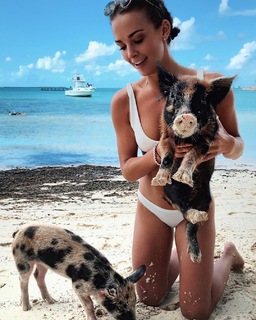 Casey Boonstra feet photo thumbnail