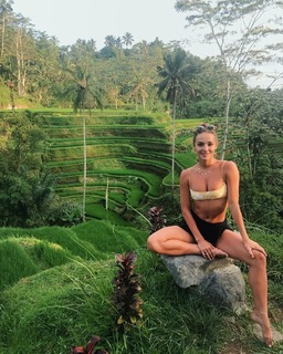 Casey Boonstra feet photo thumbnail