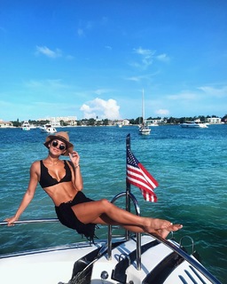 Casey Boonstra feet photo thumbnail