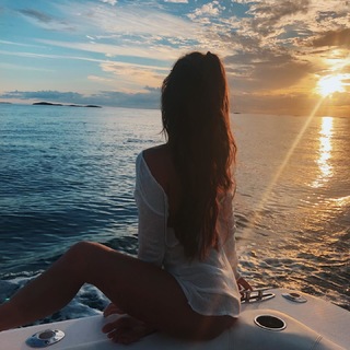 Casey Boonstra feet photo thumbnail