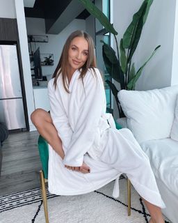 Casey Boonstra feet photo thumbnail