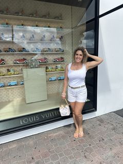 Casey Nezhoda feet photo 3