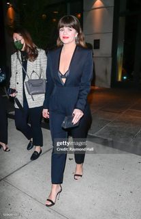 Casey Wilson feet photo 11