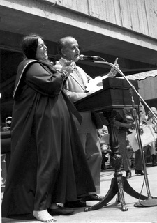 Cass Elliot feet photo 7