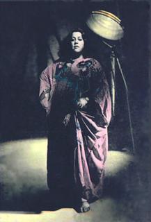 Cass Elliot feet photo 3