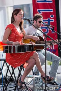 Cassadee Pope feet photo thumbnail