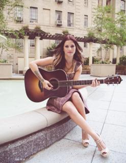 Cassadee Pope feet photo thumbnail