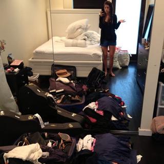 Cassadee Pope feet photo thumbnail