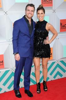 Cassadee Pope feet photo thumbnail