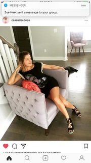 Cassadee Pope feet photo thumbnail