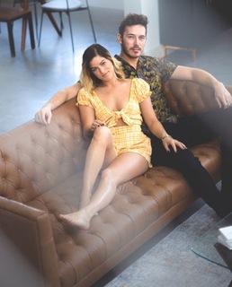 Cassadee Pope feet photo thumbnail