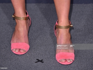 Cassadee Pope feet photo thumbnail