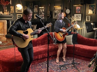 Cassadee Pope feet photo thumbnail