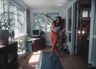 Cassadee Pope feet photo thumbnail