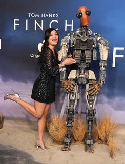 Cassady McClincy Zhang feet photo thumbnail