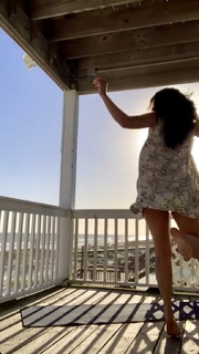 Cassady McClincy Zhang feet photo thumbnail