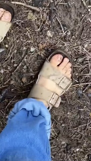 Cassady McClincy Zhang feet photo thumbnail