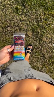 Cassady McClincy Zhang feet photo thumbnail