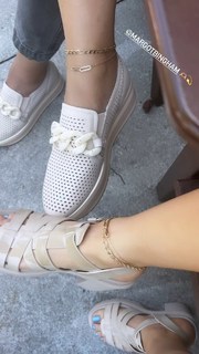 Cassady McClincy Zhang feet photo thumbnail