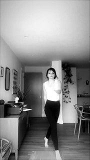 Cassady McClincy Zhang feet photo thumbnail