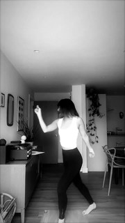 Cassady McClincy Zhang feet photo thumbnail