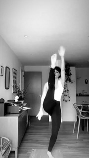 Cassady McClincy Zhang feet photo thumbnail