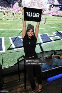 Cassady McClincy Zhang feet photo 2