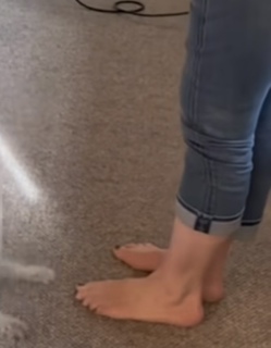 Cassandra Peterson feet photo thumbnail