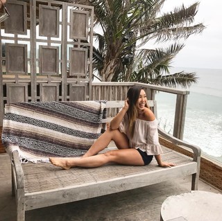 Cassey Ho feet photo 2