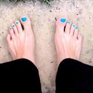 Cassidy Freeman feet photo thumbnail