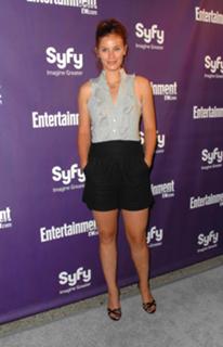 Cassidy Freeman feet photo thumbnail