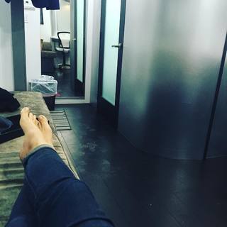 Cassidy Freeman feet photo thumbnail